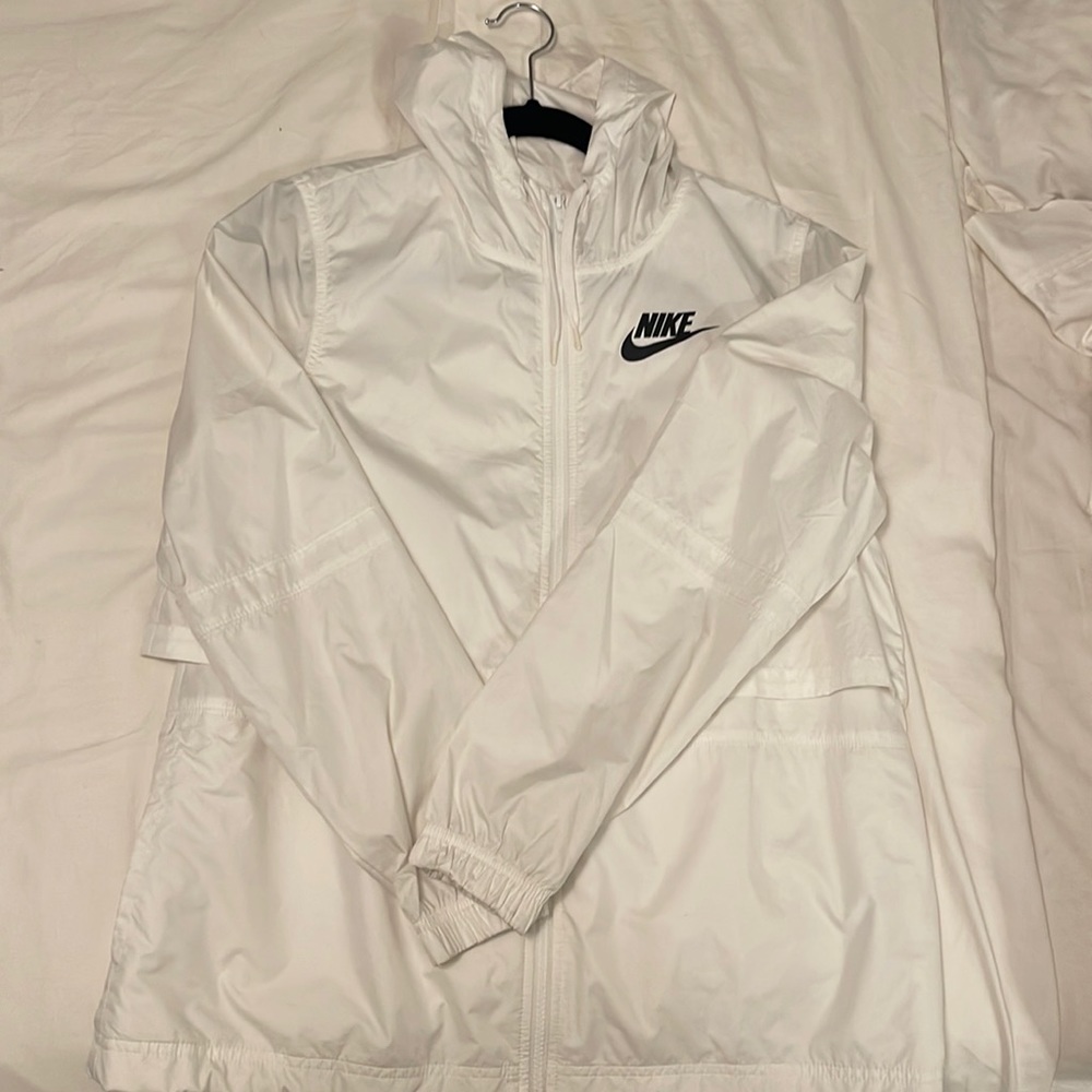 Nike windbreaker